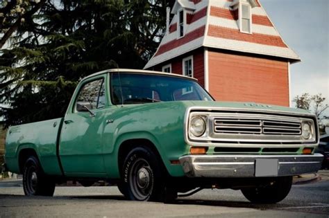 Tom Weber 1975 Dodge D100 Passenger Side - LMC Truck Life