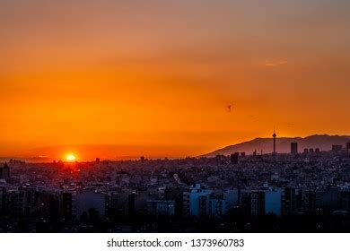 Tehran Skyline Sunset Milad Tower Frame Stock Photo 1373960783 ...