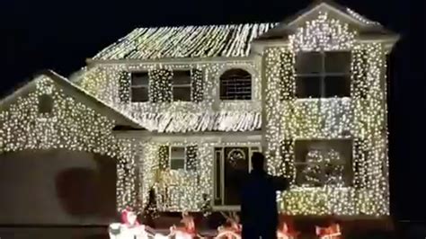 Ohio home decorated as Griswold house from ‘Christmas Vacation’ lights up for 2020 holiday ...