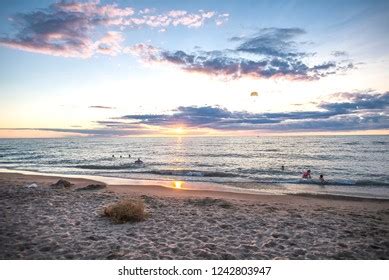 Grand Bend Beach Sunset Stock Photo 1242803947 | Shutterstock