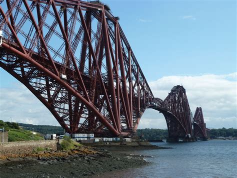 My homeland. The magnificent Forth Bridge, spanning the Firth of Forth between Fife and Lothian ...