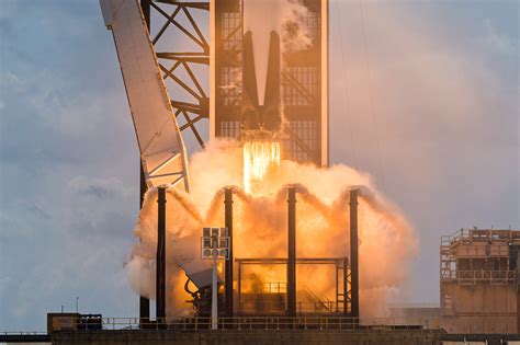 Closer than humanly possible: New launch pad photos capture historic SpaceX liftoff in all its ...