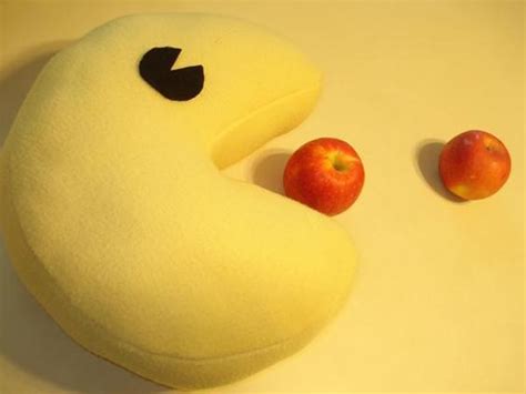 Cute Pacman Pillow | Gadgetsin