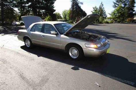 2000 Mercury Grand Marquis: Review of a Great Used Car