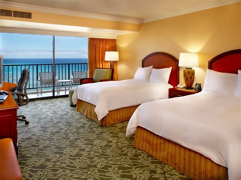 The Best Family-Friendly Resorts in Hawaii | Rainbow Lanai Hilton ...