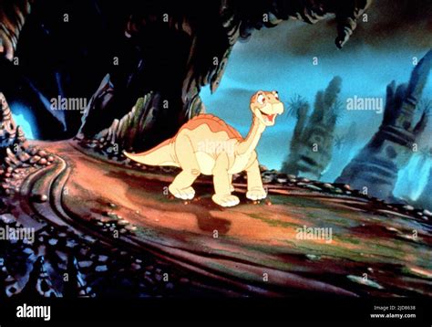 LITTLEFOOT, THE LAND BEFORE TIME, 1988 Stock Photo - Alamy