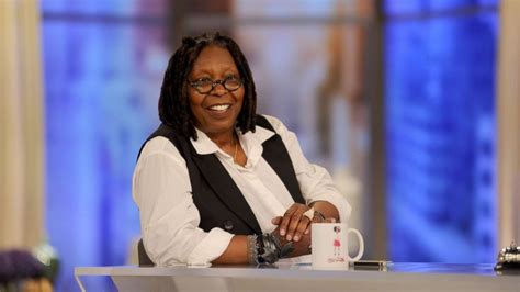 Whoopi Goldberg reveals why she's rocking new hair on 'The View' - ABC News