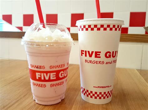 Review: Five Guys, Kuwait - ATM