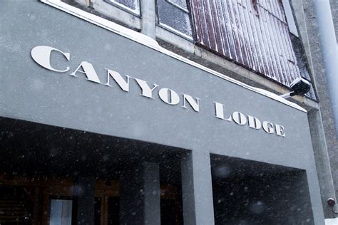 Canyon Lodge