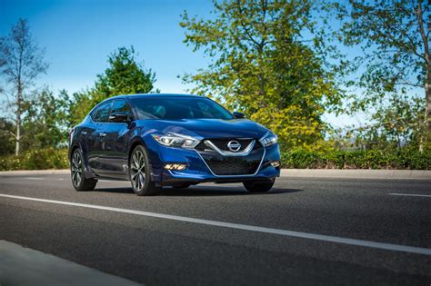 2016 Nissan Maxima Revealed in New York, Prices Start at $32,410 MSRP ...