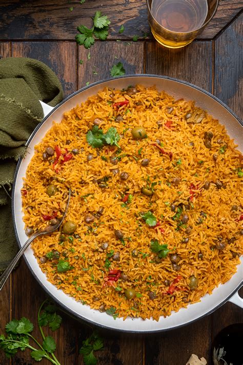 Vegan Puerto Rican Rice (Arroz con Gandules) - Make It Dairy Free