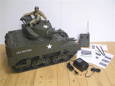 21st Century Toys Ultimate Soldier 1:6 Scale RC M5 Stuart Tank 2003 w/ Commander | #1757640766