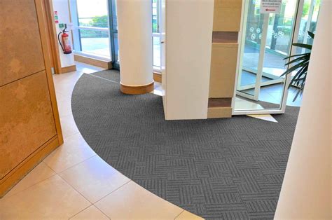 7 Key Considerations When Choosing An Entrance Matting Solution