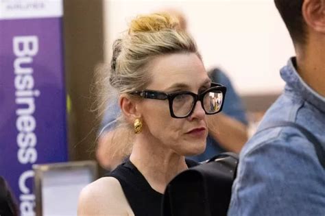 ITV's I'm A Celeb's Grace Dent spotted at airport as she flies straight home after quitting show ...