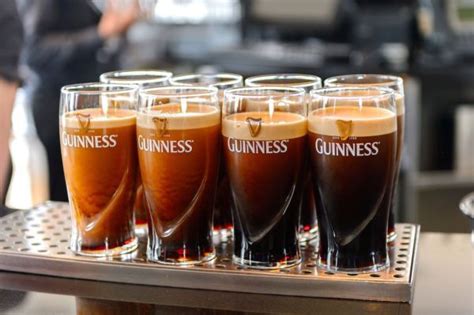 The Ultimate Guinness Tour Through Dublin, From the Storehouse To the Pubs Guinness Brewery ...