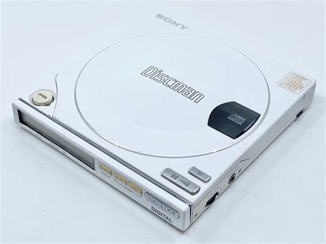 Sony Discman D-100 White Portable CD Player