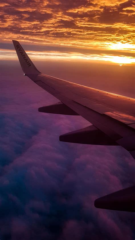 A beautiful Sunrise over the Clouds Lisbon PT [2268x4032] https://ift.tt/2BlWAQS | Airplane ...