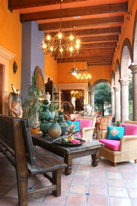 Beautiful veranda | Hacienda decor, Mexican home decor, Mexican ...