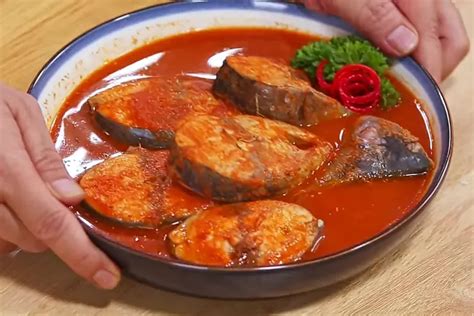 Resep asam padeh ikan tongkol khas rumah makan Padang, nikmatnya bikin boros nasi - Hops ID