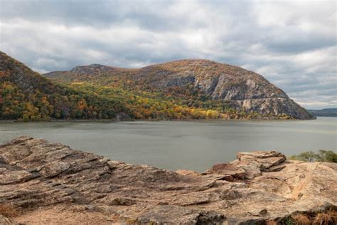 Hiking to Little Stony Point in Cold Spring, NY - Uncovering New York