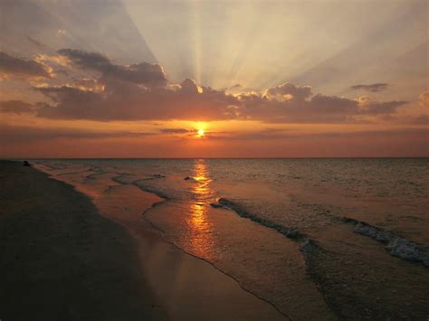 Varadero Sunset | Sandals Resort beach by Varadero, Cuba | Heidi G | Flickr