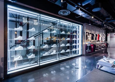 Jordan Brand Jumpman LA Store - Sneaker Bar Detroit