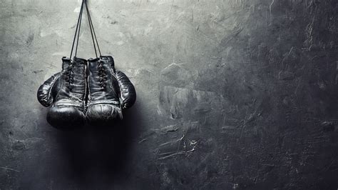 Hanging Boxing Gloves Wallpaper (56+ pictures)