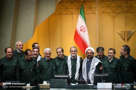 Mehr News Agency - MPs dressed in IRGC uniform in open session