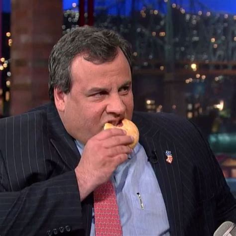 Watch Chris Christie Eat Doughnuts on Letterman