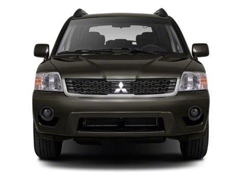 2011 Mitsubishi Endeavor in Canada - Canadian Prices, Trims, Specs ...