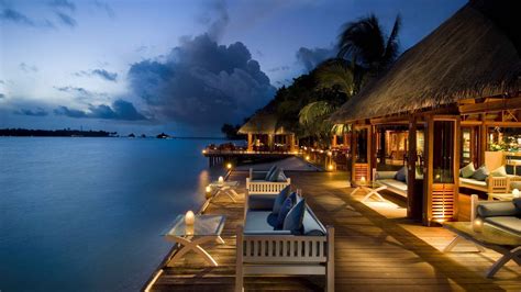 Maldives Resort Wallpaper - WallpaperSafari