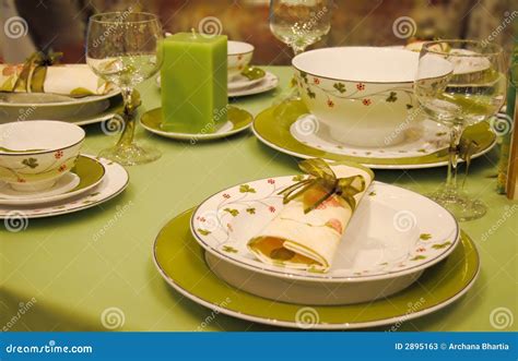 Elegant dining setting stock image. Image of cloth, dine - 2895163