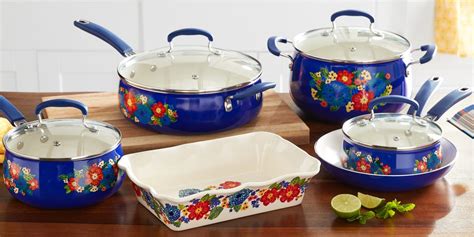 Best Ceramic Cookware Sets of 2022 — Top Ceramic Pans for Every Kitchen