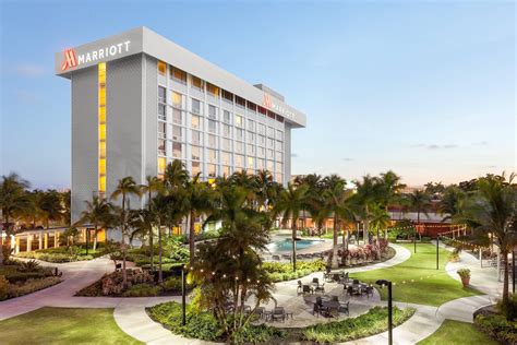 Miami Airport Marriott- Miami, FL Hotels- First Class Hotels in Miami ...