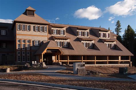 Canyon_Moran-Lodge-Exterior | Yellowstone National Park Lodges