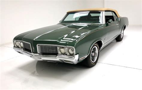 1970 Oldsmobile Cutlass Convertible Sold | Motorious