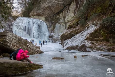 Top Frozen Waterfalls to visit in the Blue Ridge