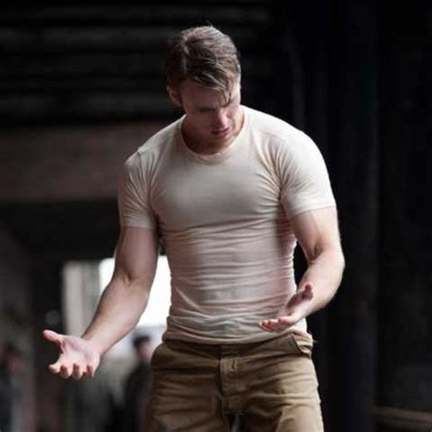 What Is The Chris Evans Workout Routine? - SET FOR SET