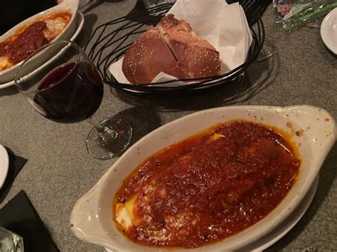 SAPUTO’S - 75 Photos & 215 Reviews - 801 E Monroe, Springfield, Illinois - Italian - Restaurant ...