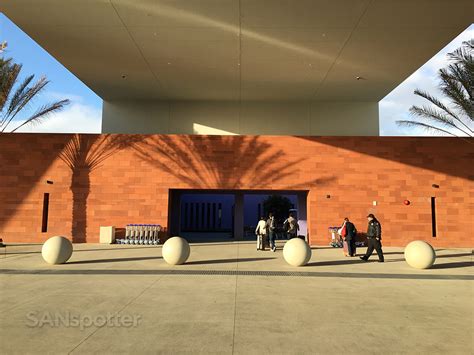 What it’s like to use the Cross Border Xpress bridge (CBX) at the Tijuana Airport – SANspotter