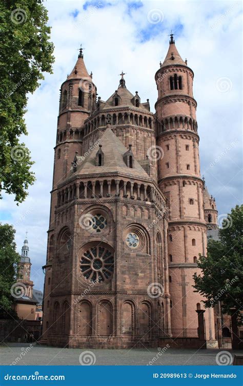 Worms Cathedral stock image. Image of protestantism, antique - 20989613