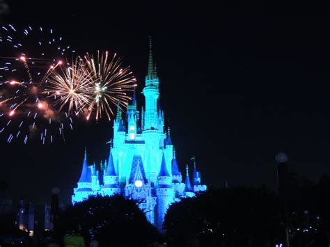 Fireworks at Walt Disney World Magic Kingdom | Fireworks at … | Flickr