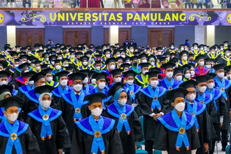 Wisuda Universitas Pamulang – Berbagi Untuk Negeri