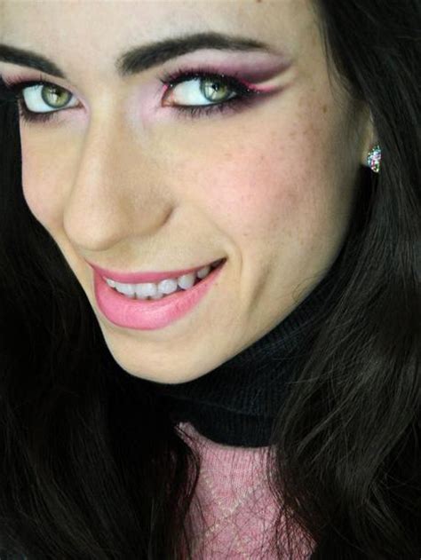 Valentine's Day Makeup Tutorial - Paperblog