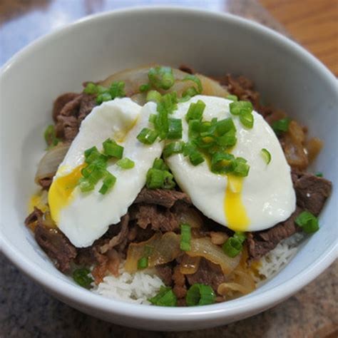 Gyudon - Japanese Beef Bowl Recipe