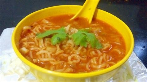 Vegetable Maggie Soup Recipe | Noodle soup recipe | How to make maagie soup at home. - YouTube