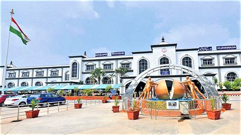 DRM KOTA on Twitter: "RT @RailMinIndia: Vijayawada Railway Station ...