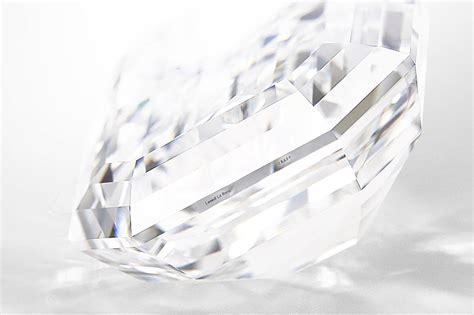 The Graff Lesedi La Rona | World’s Largest Square Emerald Cut Diamond