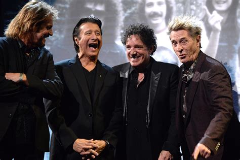 Neal Schon calls Steve Perry’s latest Journey lawsuit 'total crap' | Datebook