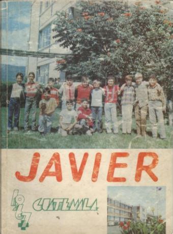 Anuarios Liceo Javier – Liceo Javier